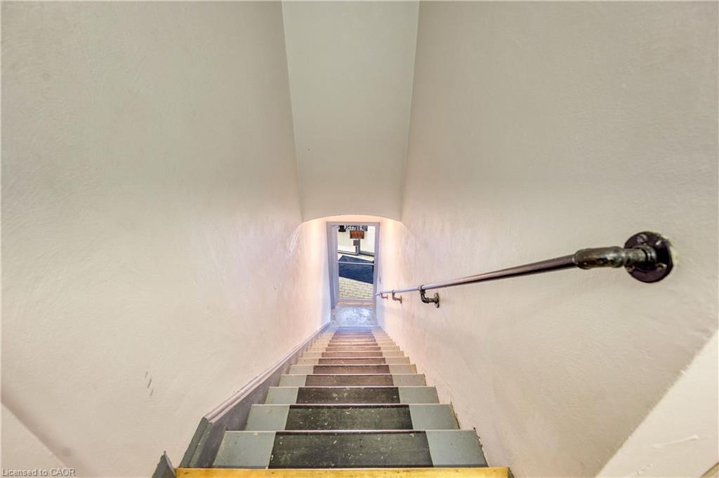 Unit 1 Upper - 1548 St. Clair Parkway, St. Clair 2