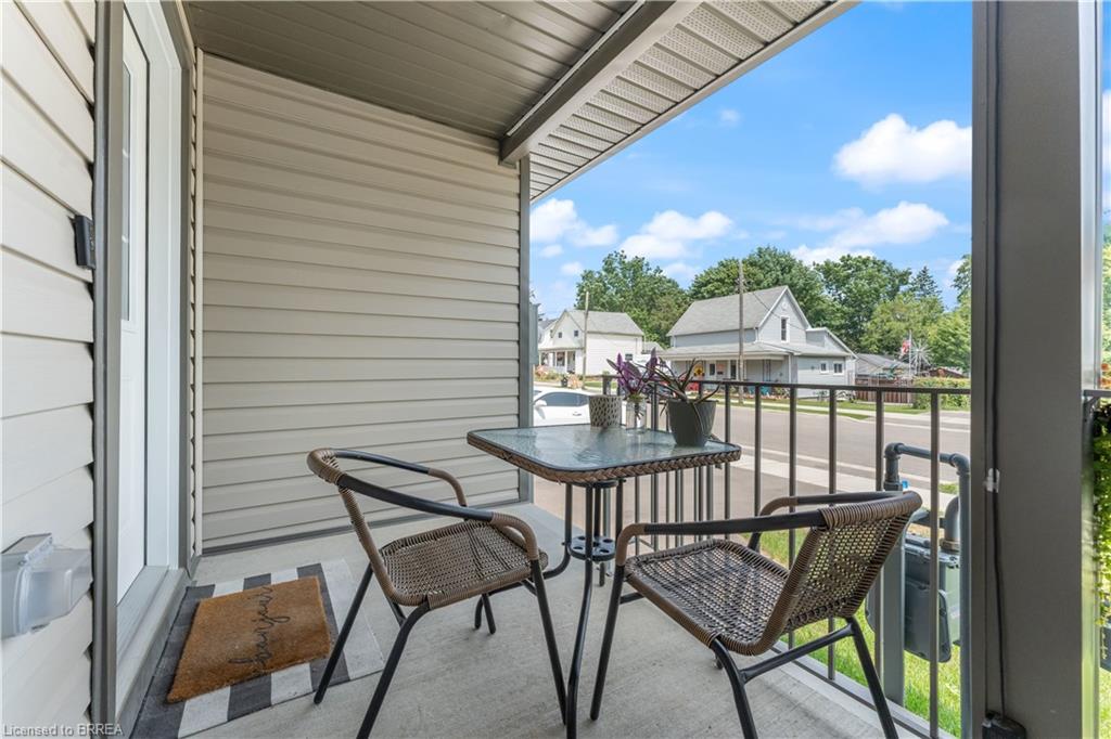 188 Head Street S, Simcoe 4