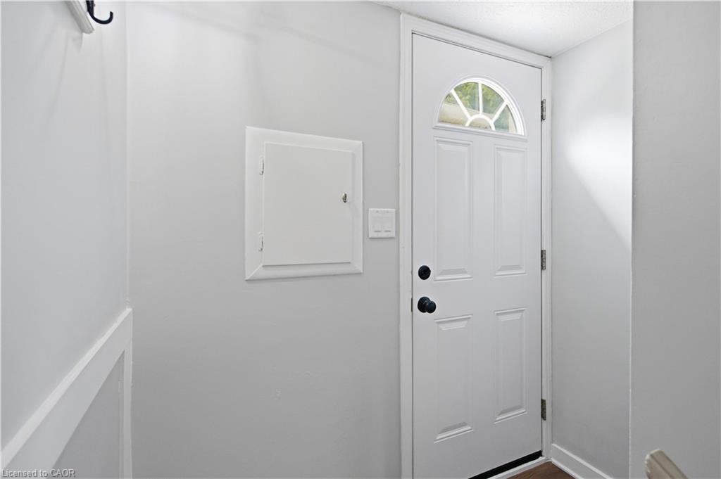 Unit Lower - 698 Upper Sherman Avenue, Hamilton 4