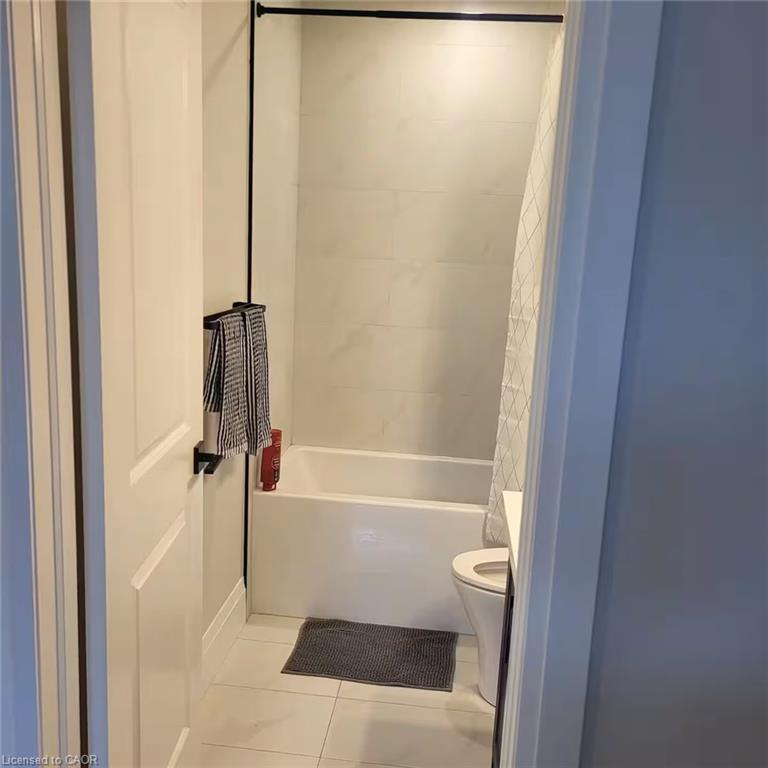 Unit LOWER - 132 Hodgkins Avenue, Thorold 3