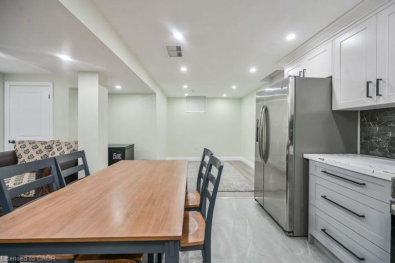 Unit Lower Lvl - 31 Joseph Court, Hamilton 3