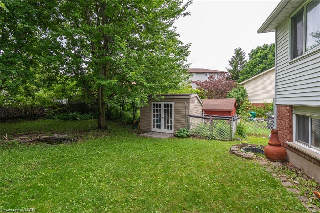 Unit B - 629 Settlersfield Court, Waterloo 5