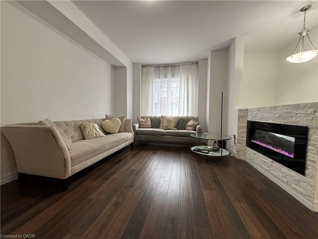 11 Birot Lane, Ancaster 3