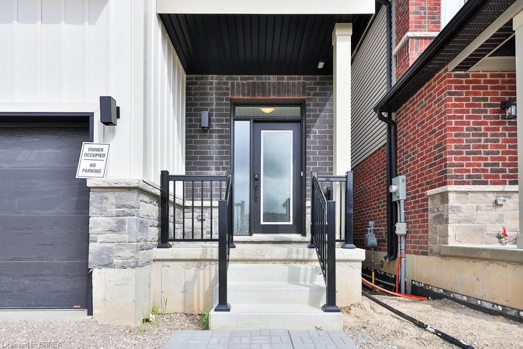 Unit Upper - 24 Broddy Avenue, Brantford 4