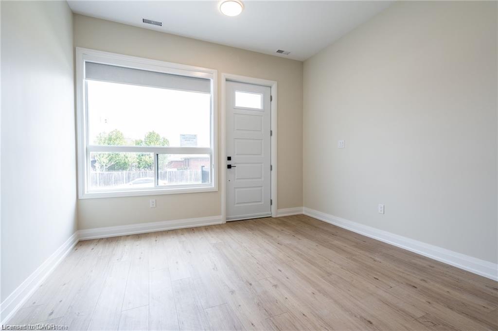 Unit A - 728 Eleventh Avenue, Hamilton 2