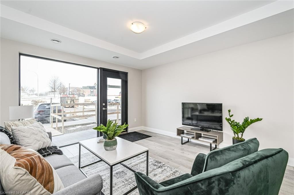 Unit 114 - 5 Wake Robin Drive, Kitchener 3