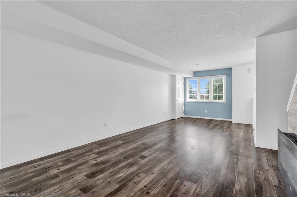 Unit 19B - 50 Howe Drive, Kitchener 5