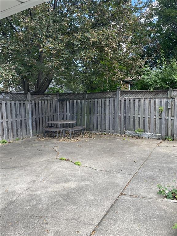Unit Upper - 225 East 14th Street, Hamilton 5