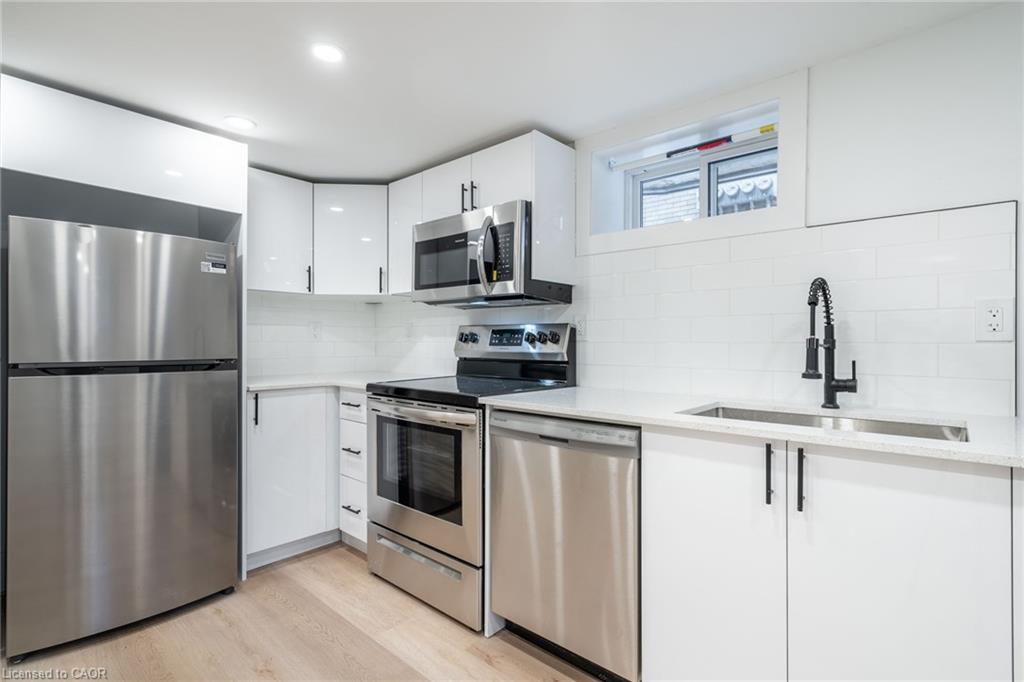 Unit 1 - 204 Balsam Avenue S, Hamilton 5
