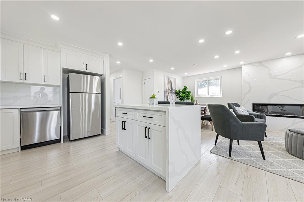 Unit Mainfloor - 22 William Johnson Street, Stoney Creek 5