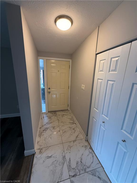 Unit UPPER LEVEL - 63 Sanatorium Road, Hamilton 3
