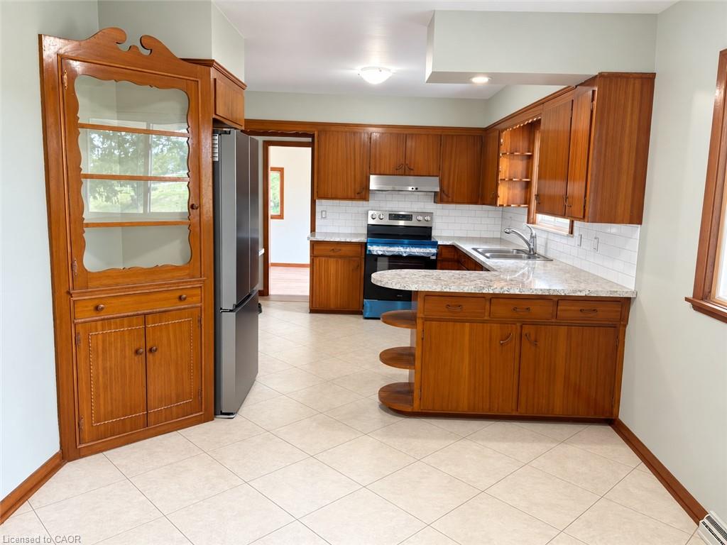 5697 Regional Road 69, West Lincoln 4