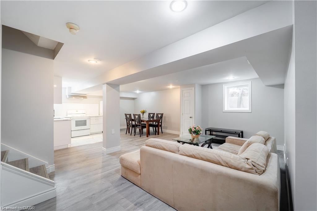 Unit Lower - 49 Meadowlands Boulevard, Ancaster 5