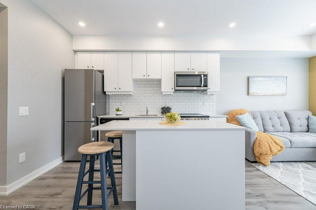 Unit 503 - 247 Northfield Drive E, Waterloo 3