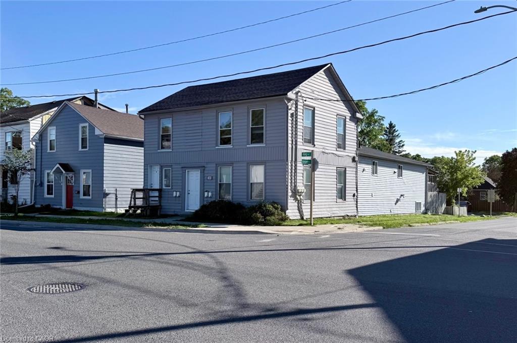 Unit A - 1202 King Street E, Cambridge 2