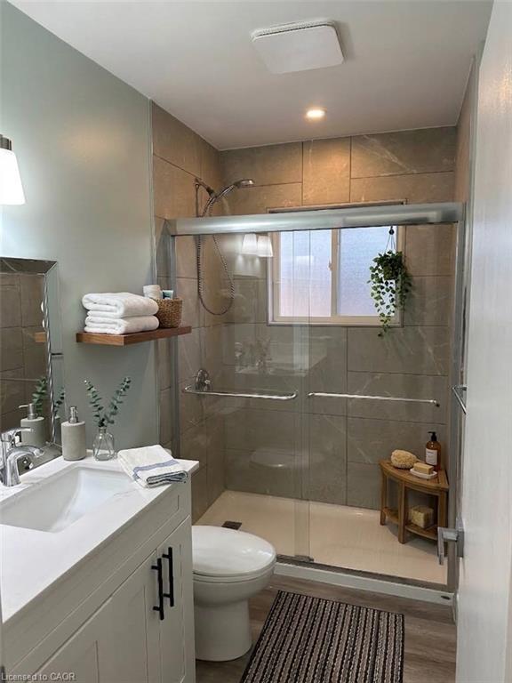 27 Winslow Drive, Kitchener 5
