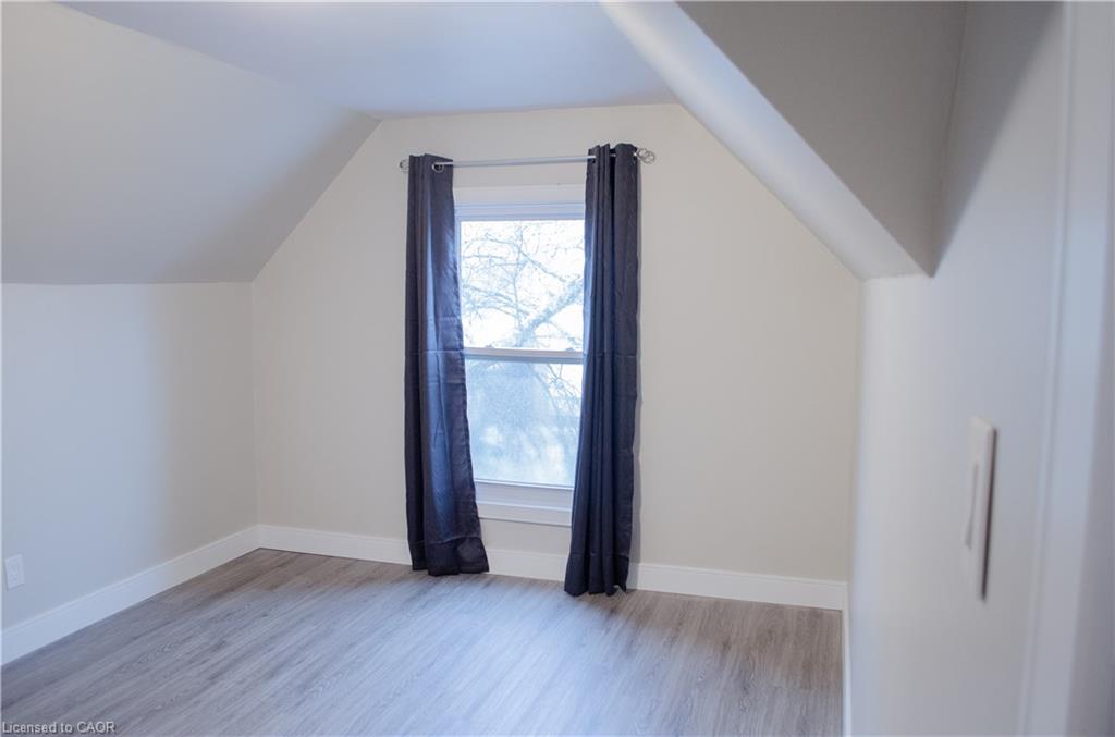 Unit 3 - 16 St. Joseph's Drive, Hamilton 3