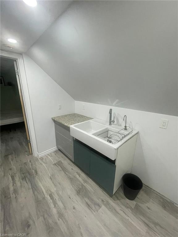 Unit Upper - 74 Mcdougall Road, Waterloo 5