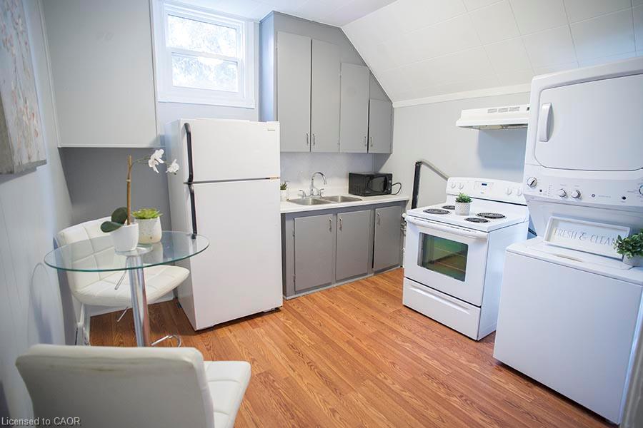 Unit Upper - 67 Terrace Hill Street, Brantford 5