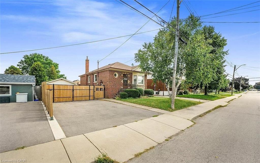 Unit LOWER - 125 East 31st Street, Hamilton 2