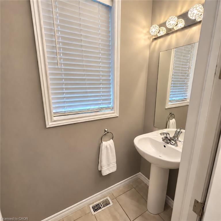 26 Strauch Avenue, New Hamburg 5