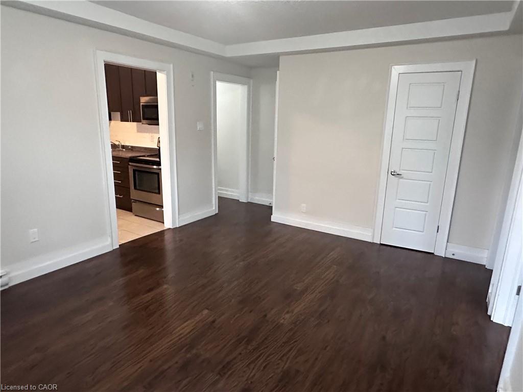 Unit 203 - 58-60 Madison Avenue N, Kitchener 5