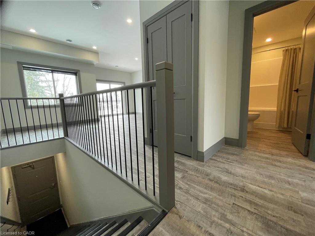 Unit 301 - 600 Norfolk Street, Simcoe 4