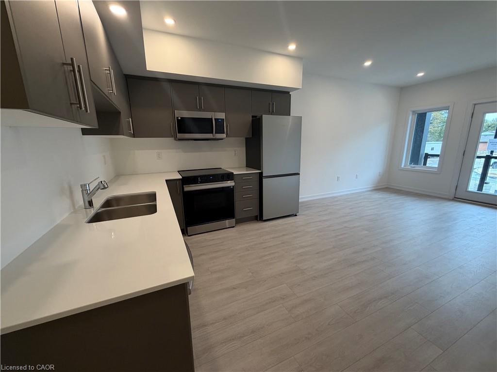 Unit 80 - 42 Lowes Road W, Guelph 3