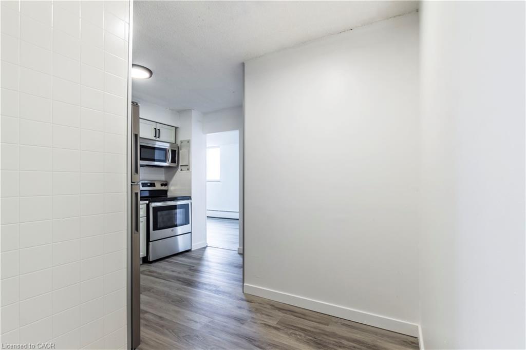 Unit 908 - 975 Warwick Court, Burlington 4