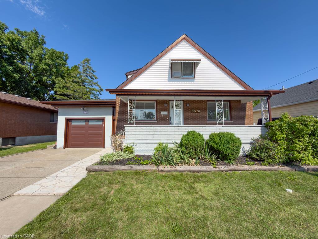 5576 Desson Avenue, Niagara Falls 2