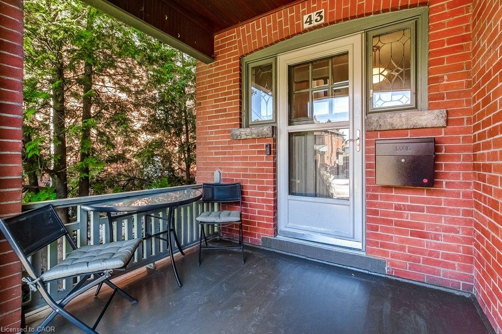 43 Rosslyn Avenue S, Hamilton 5