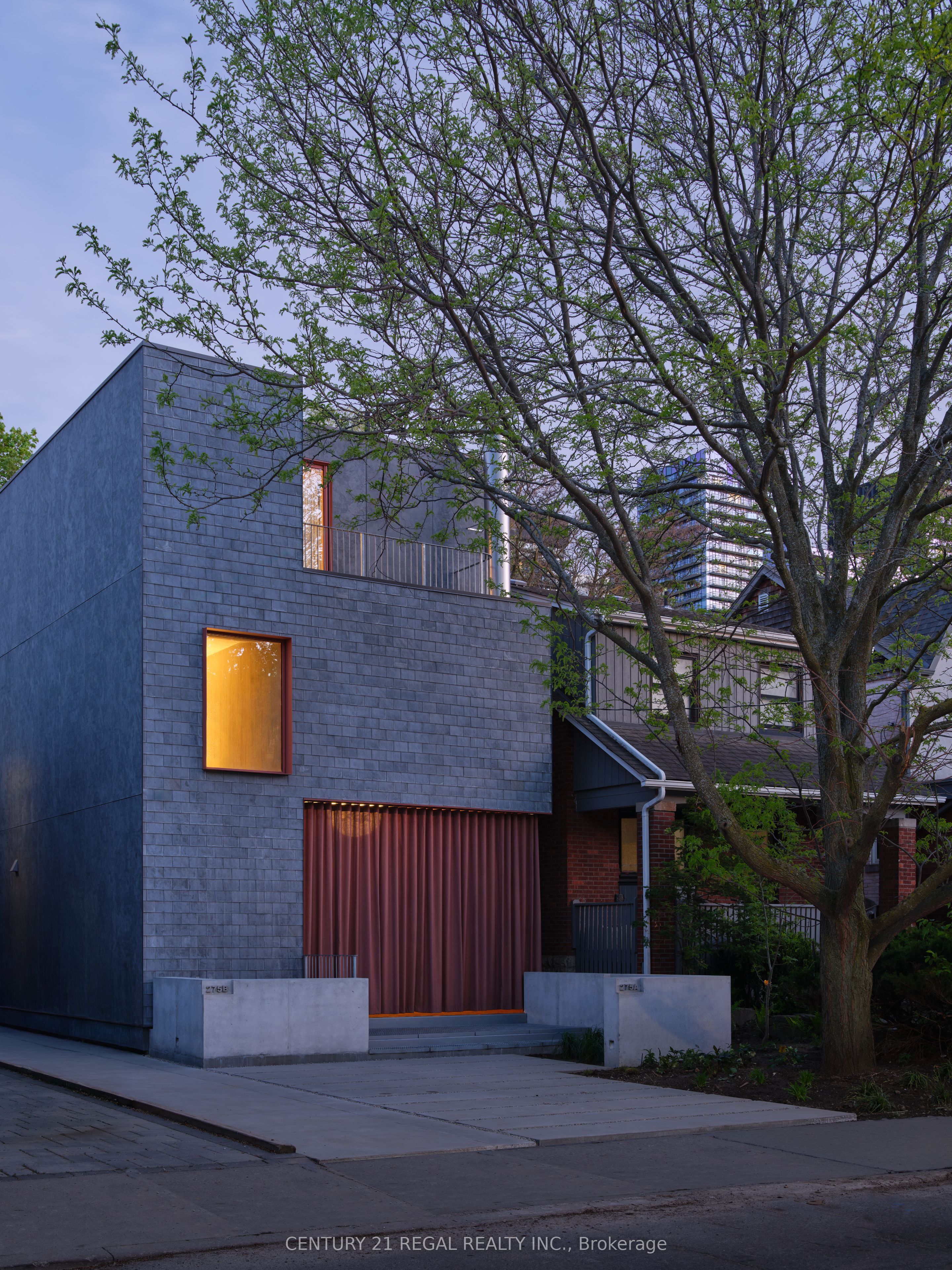 Unit Rear - 275 Keewatin Avenue S, Toronto 2