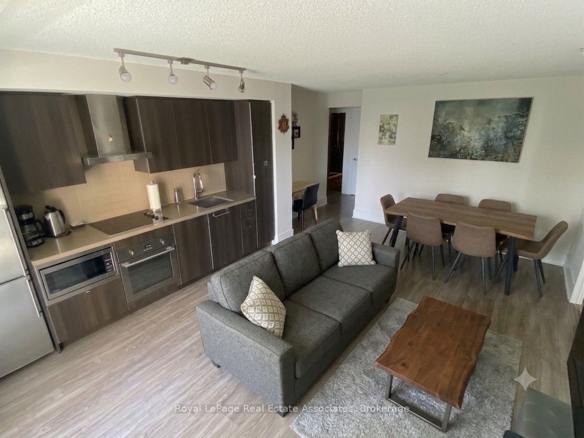 Unit 611 - 300 Front Street W, Toronto 3