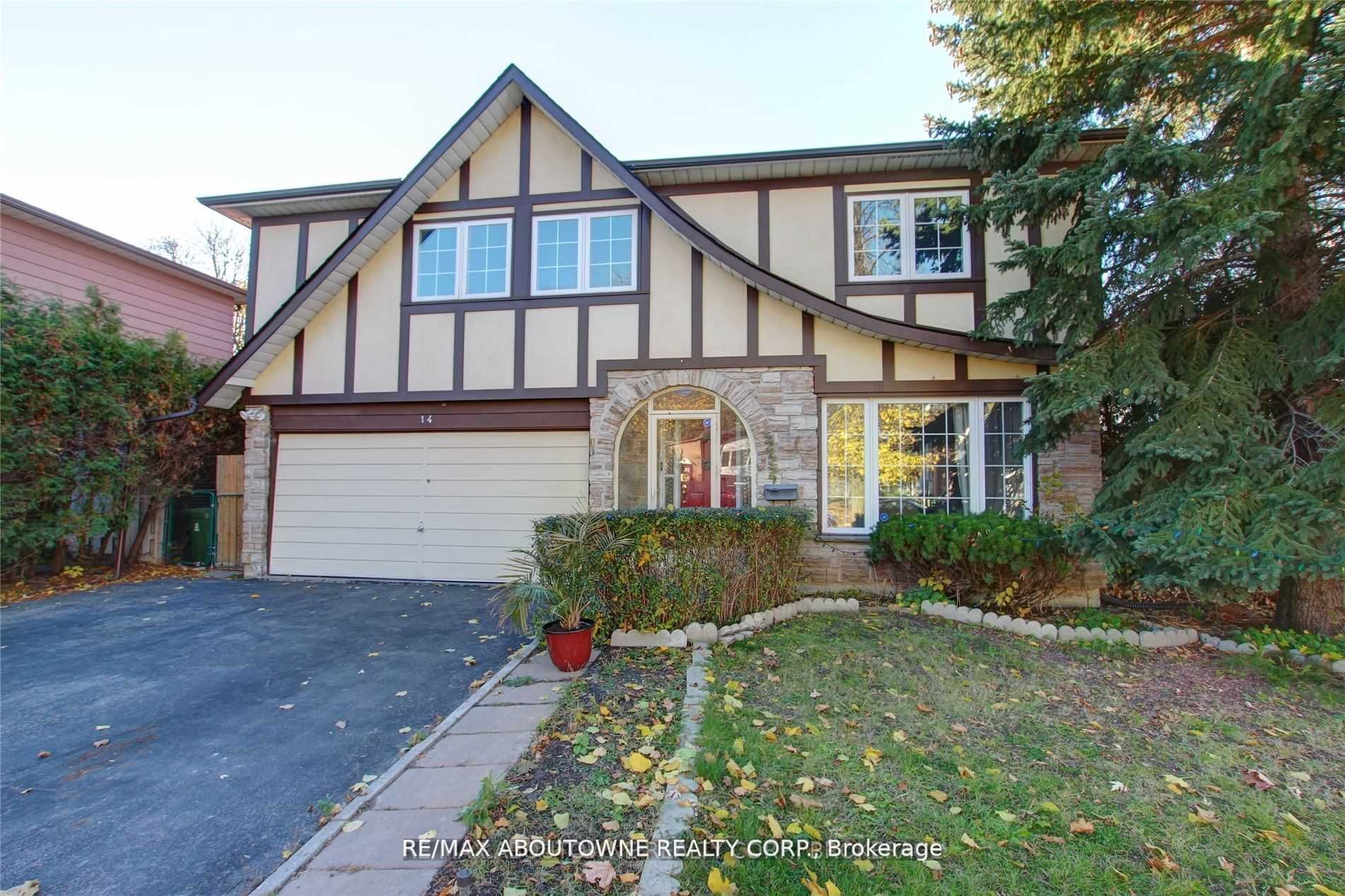 Unit Lower - 14 Angus Drive, North York 2