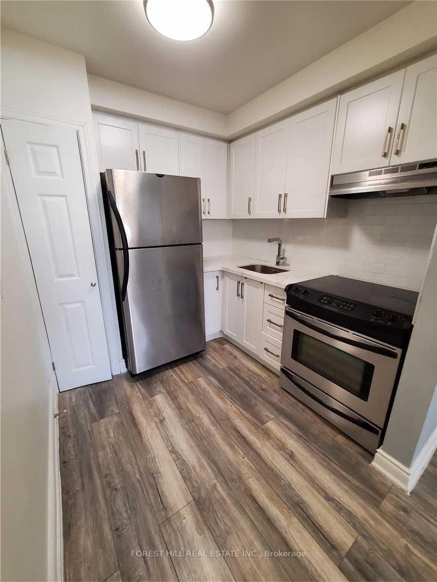 Unit Lower - 19 Charlemagne Drive, North York 5