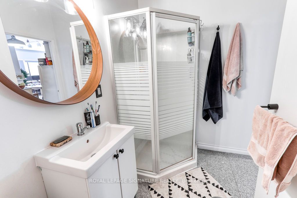 Unit Unit B - 44 Stafford Street, Toronto 5