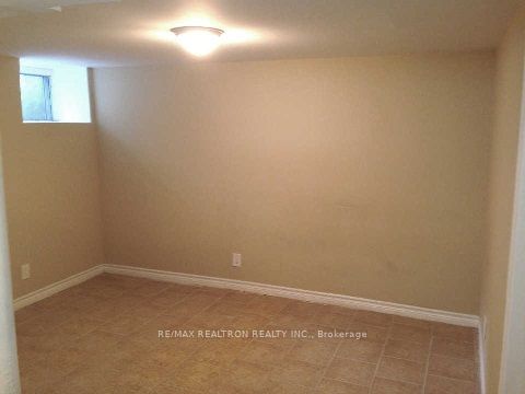Unit Lower - 58 Finch Avenue E, North York 4