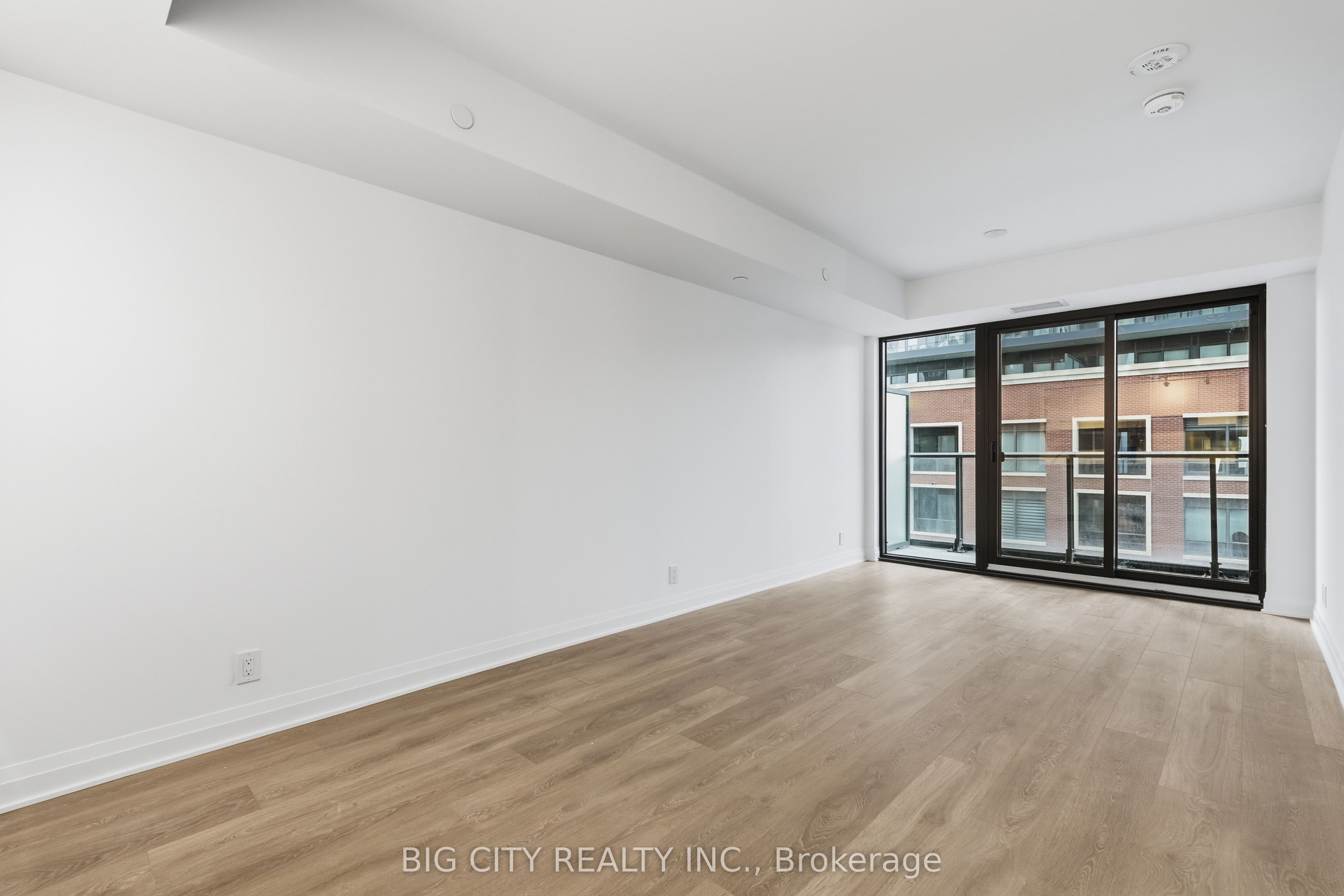 Unit 606 - 25 Frederick Todd Way, Toronto 3