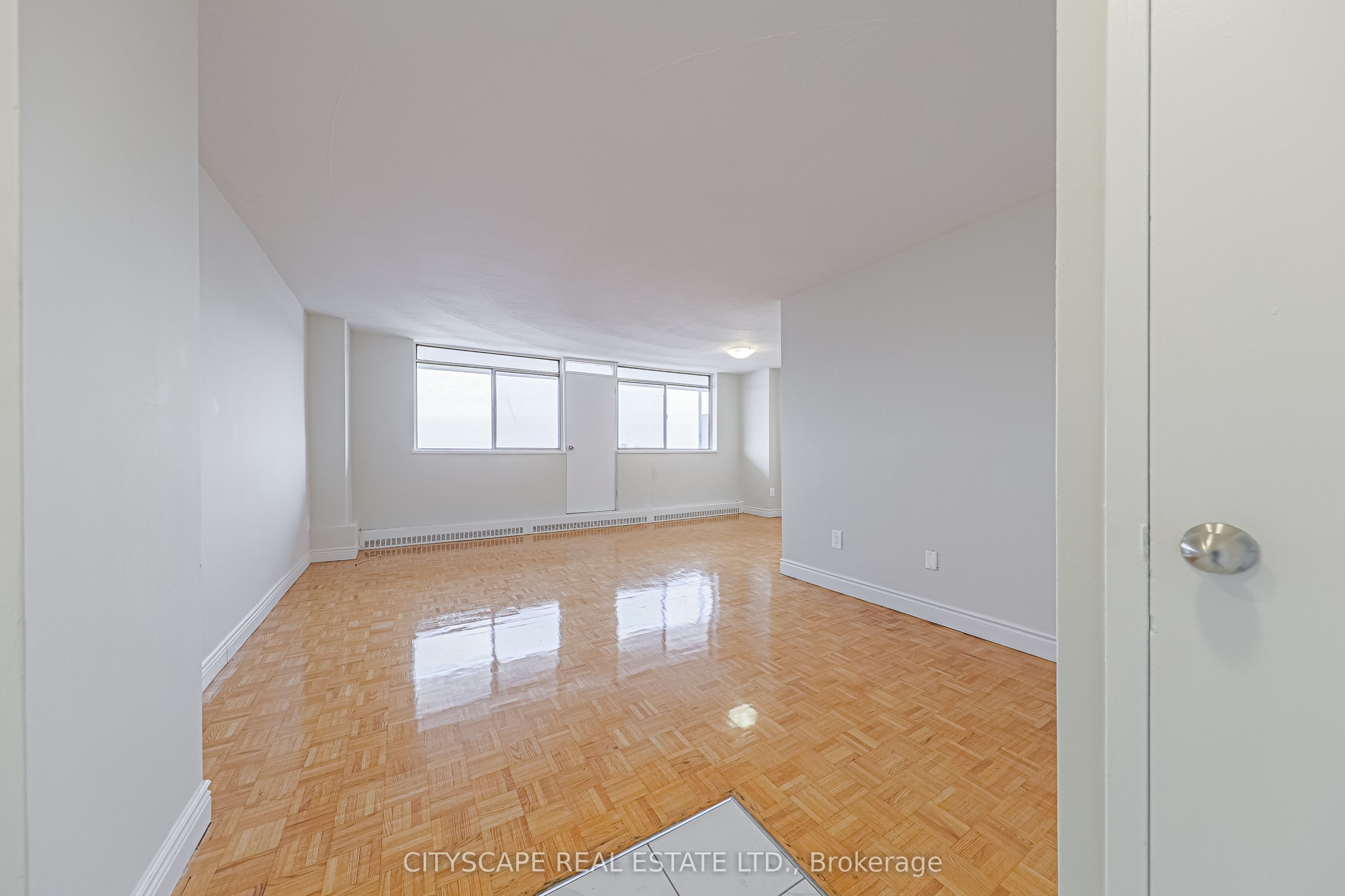 Unit 719 - 100 Rowena Drive, North York 3