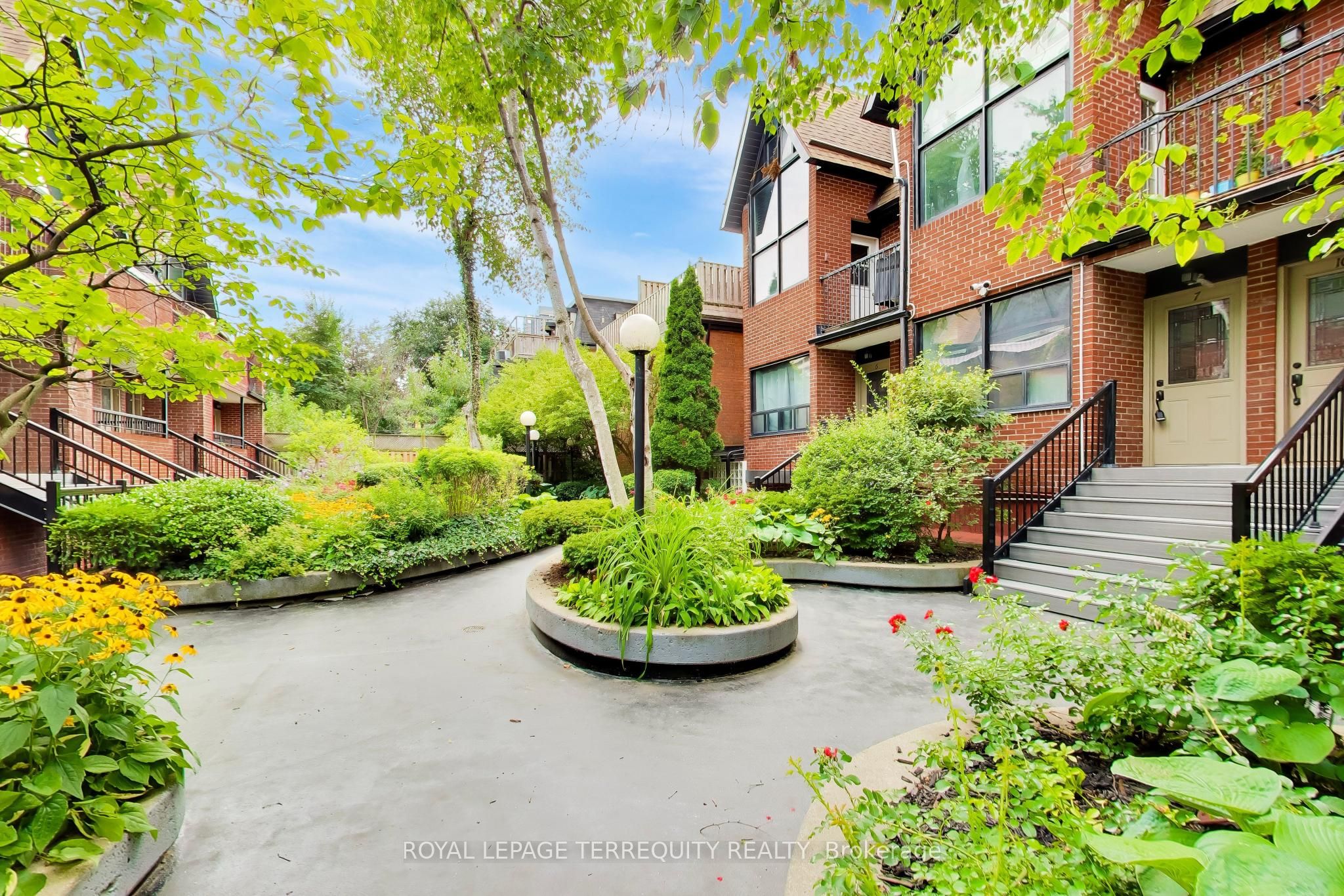 Unit 15 - 17 Pembroke Street, Toronto 5
