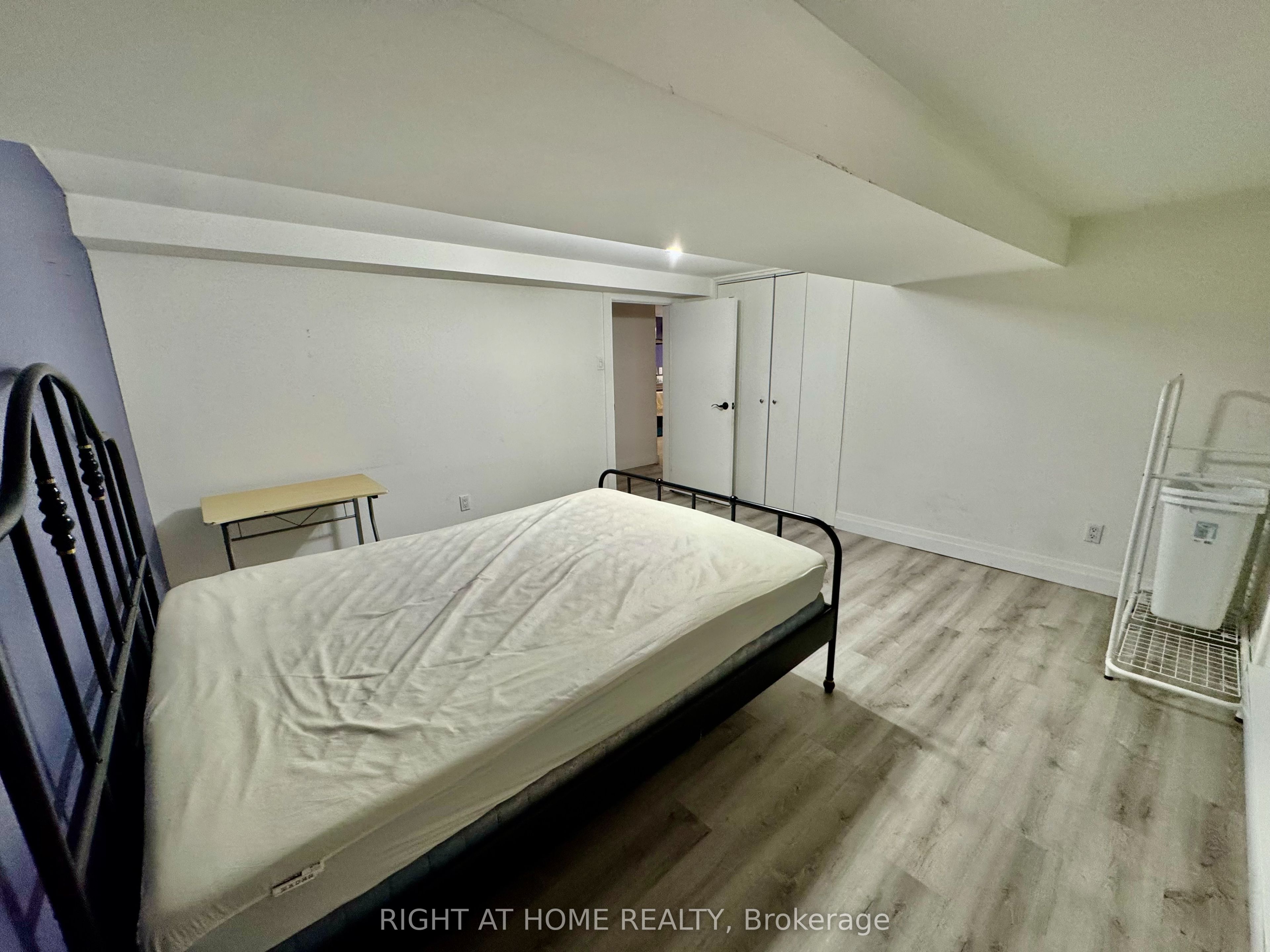 Unit Lower Apartment - 1196 Avenue Road, Toronto 5