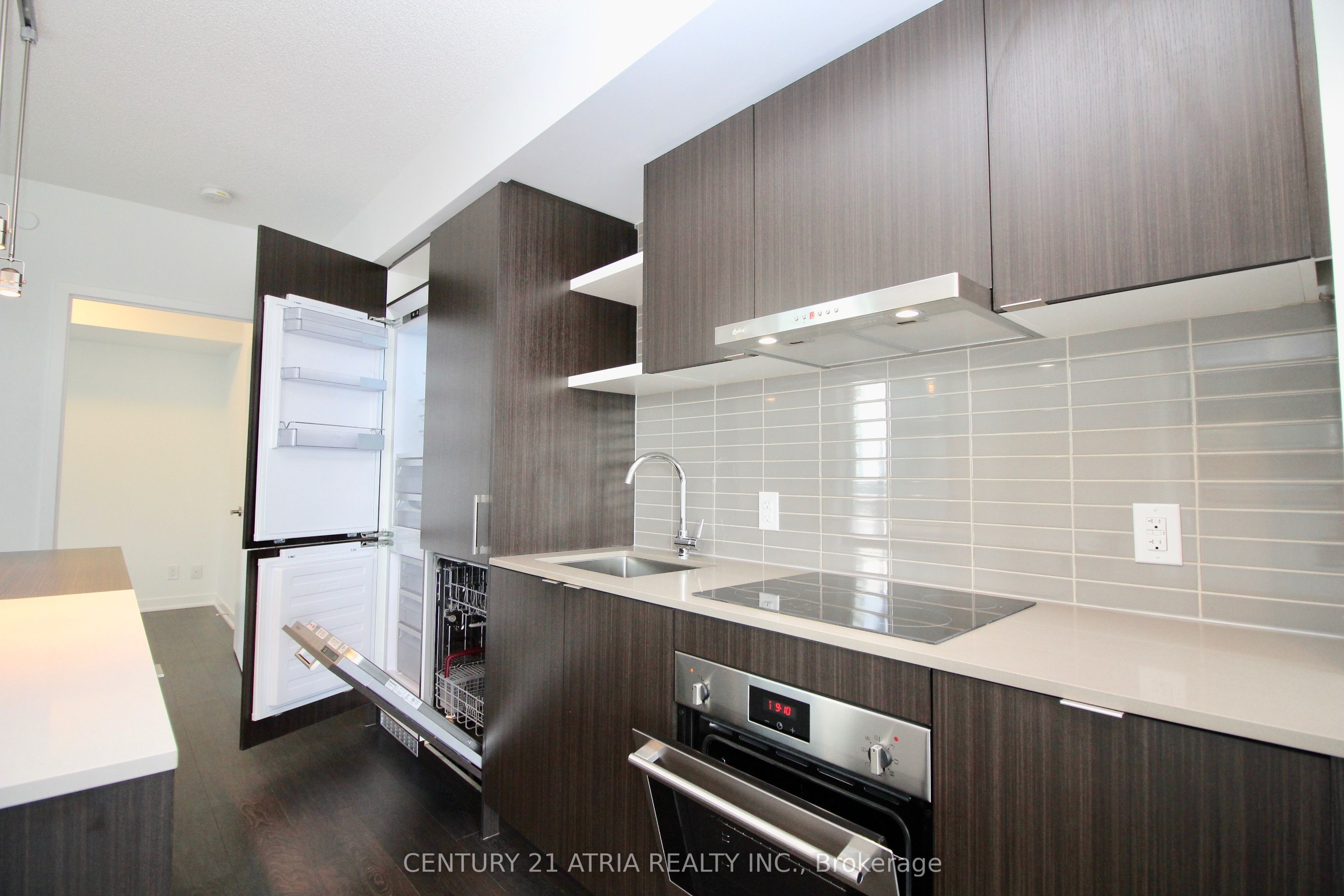 Unit 2510 - 100 Harbour Street, Toronto 3