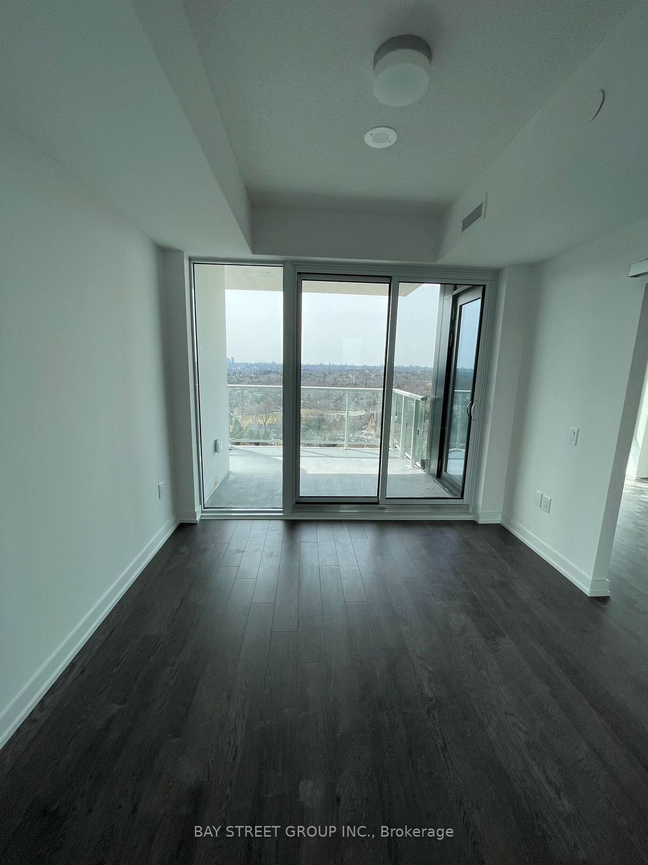 Unit 1422 - 20 O'Neill Road, North York 5