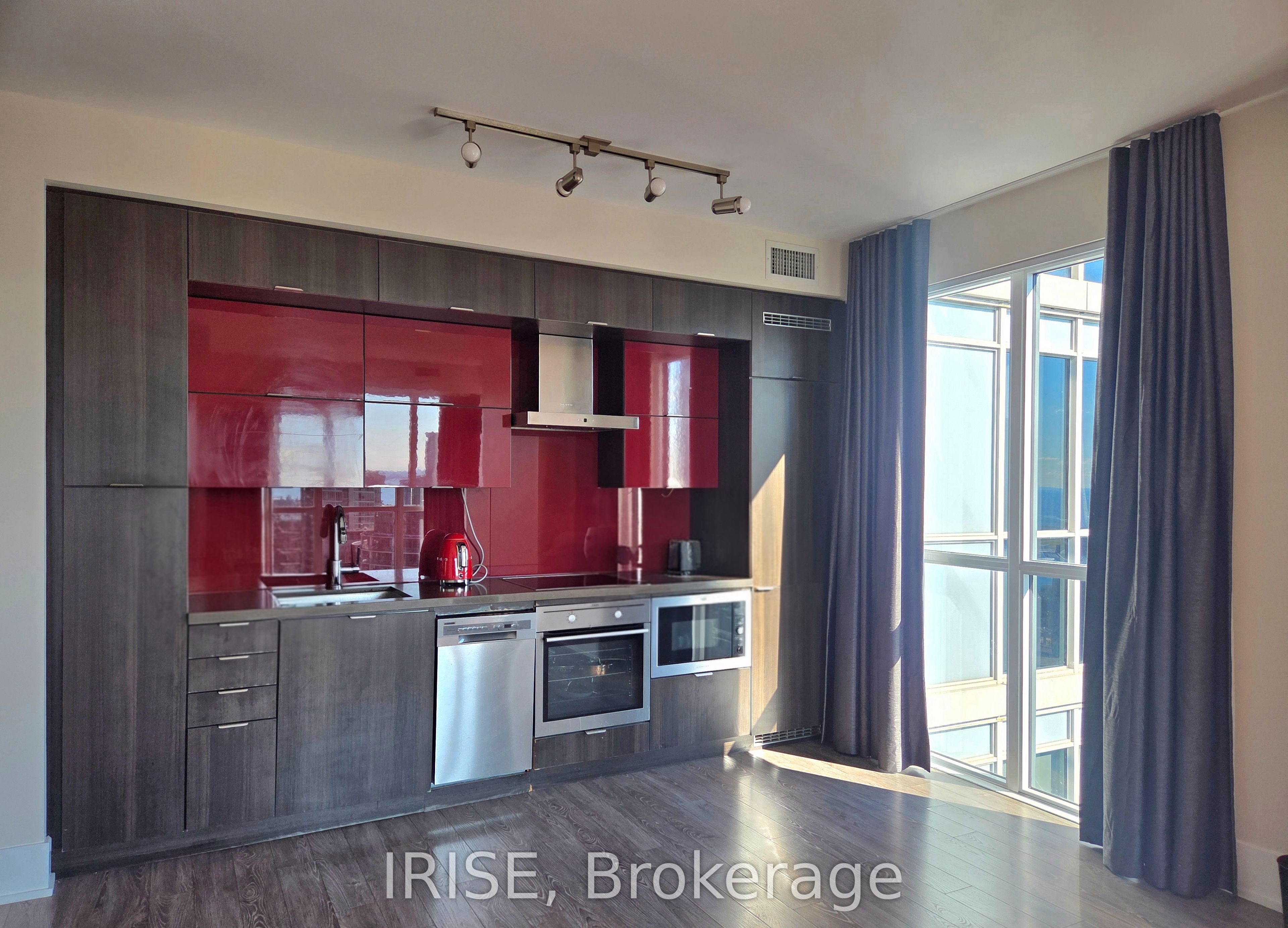 Unit 3412 - 300 Front Street W, Toronto 4