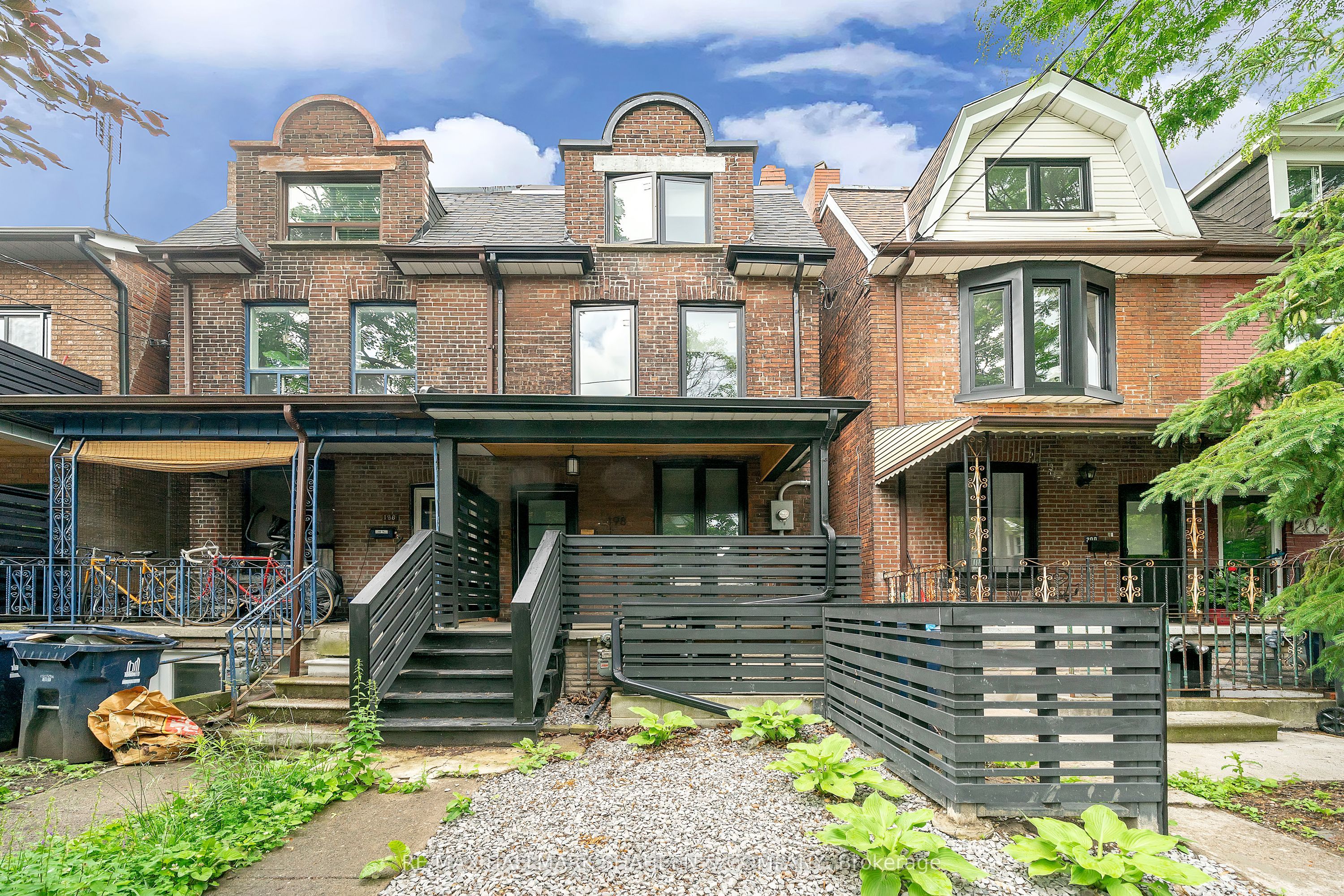 Unit 2nd&3rd - 198 Roxton Road, Toronto 2