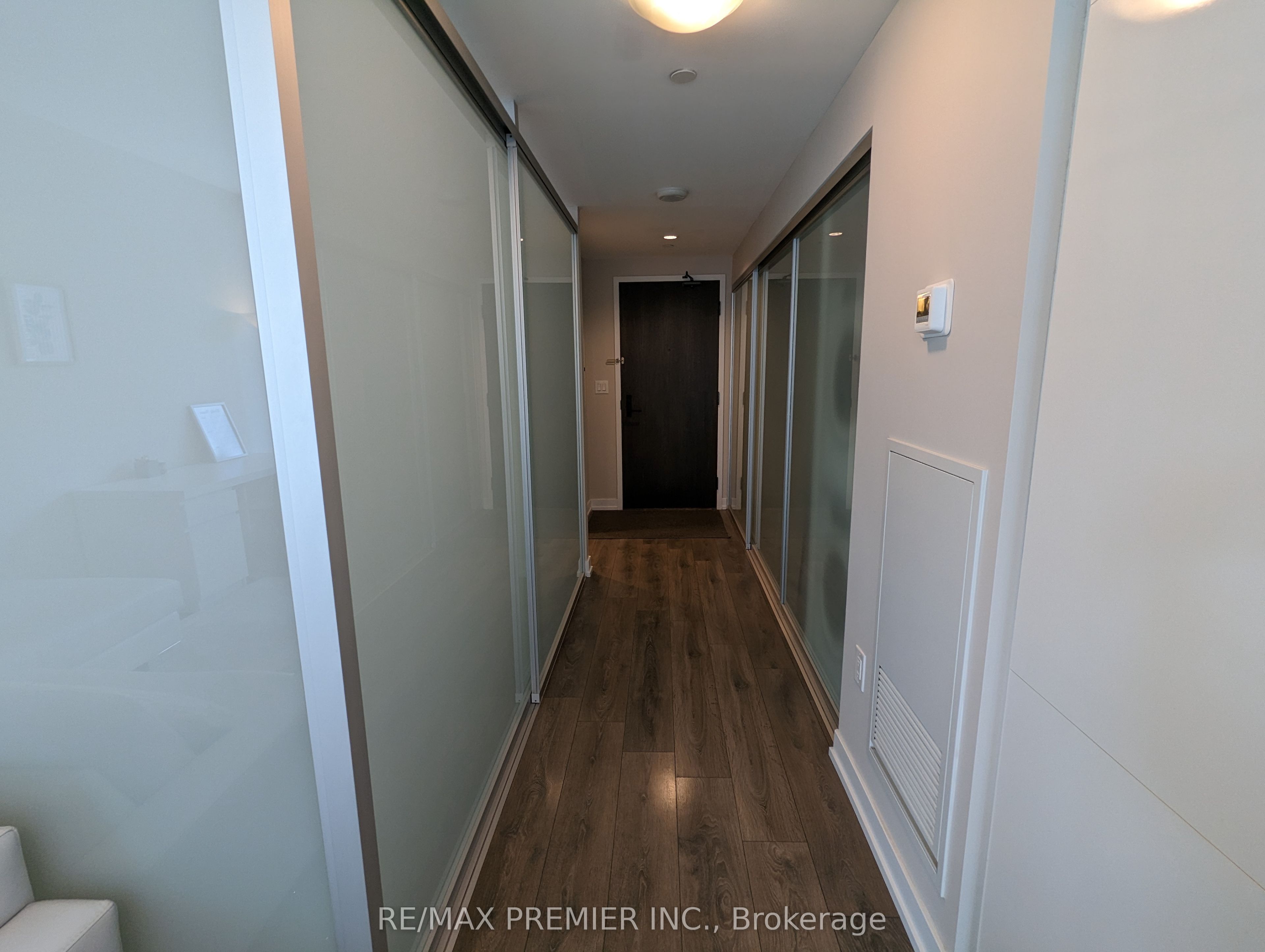Unit 1907 - 426 University Avenue, Toronto 4
