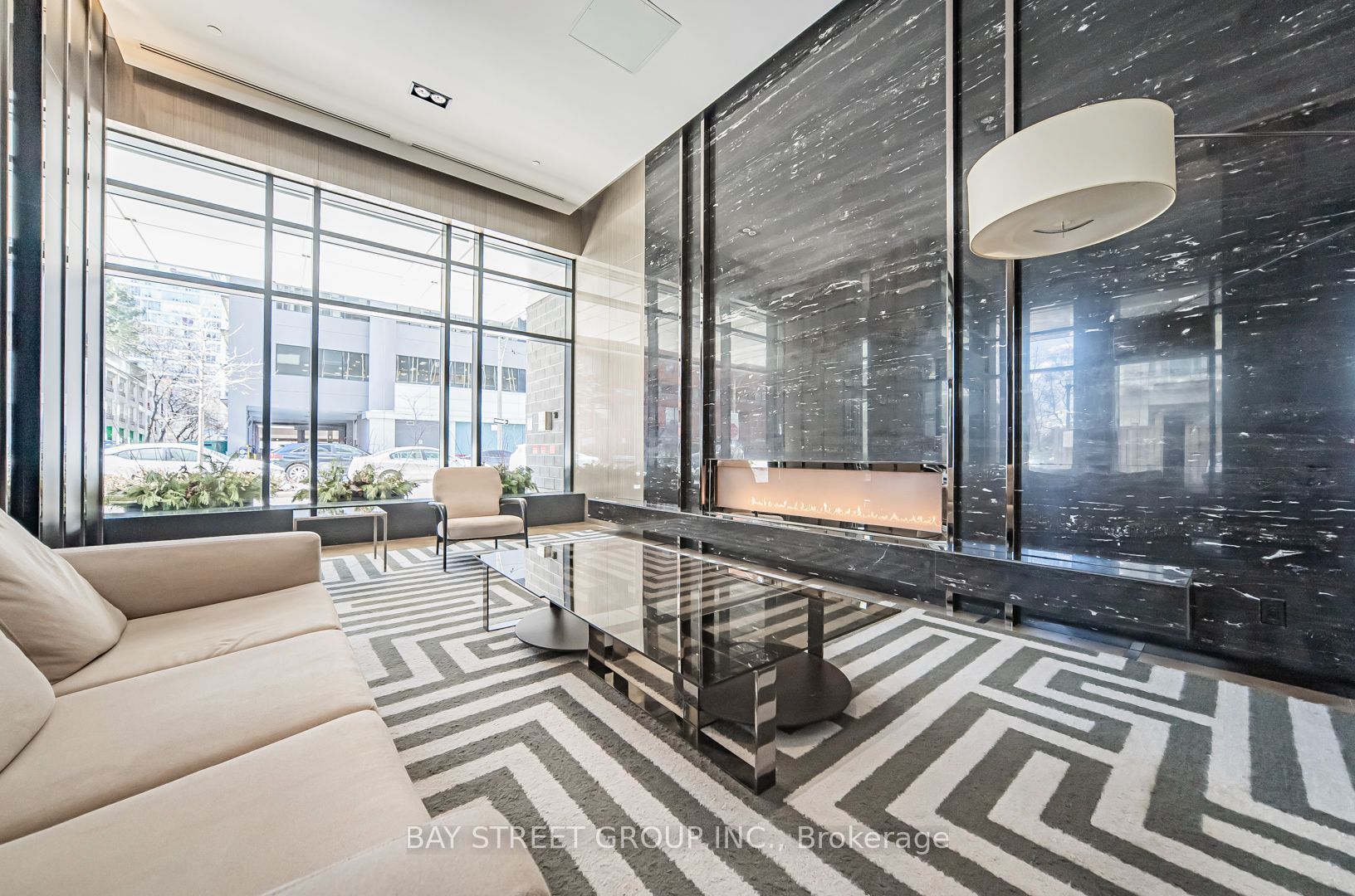 Unit 801 - 89 Dunfield Avenue, Toronto 4