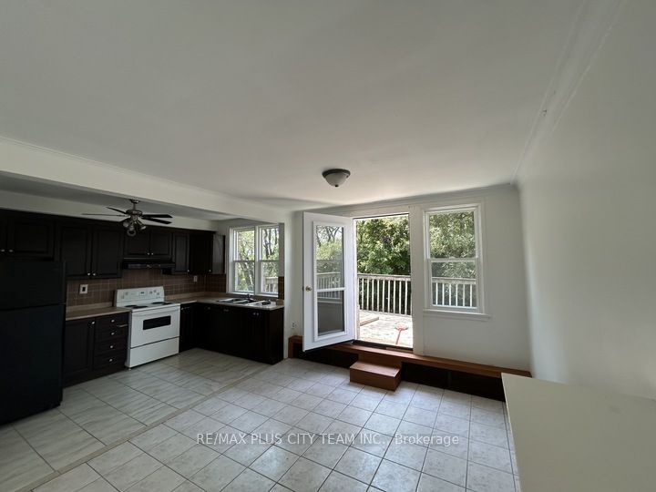 Unit 2 - 3432 Bathurst Street, North York 2