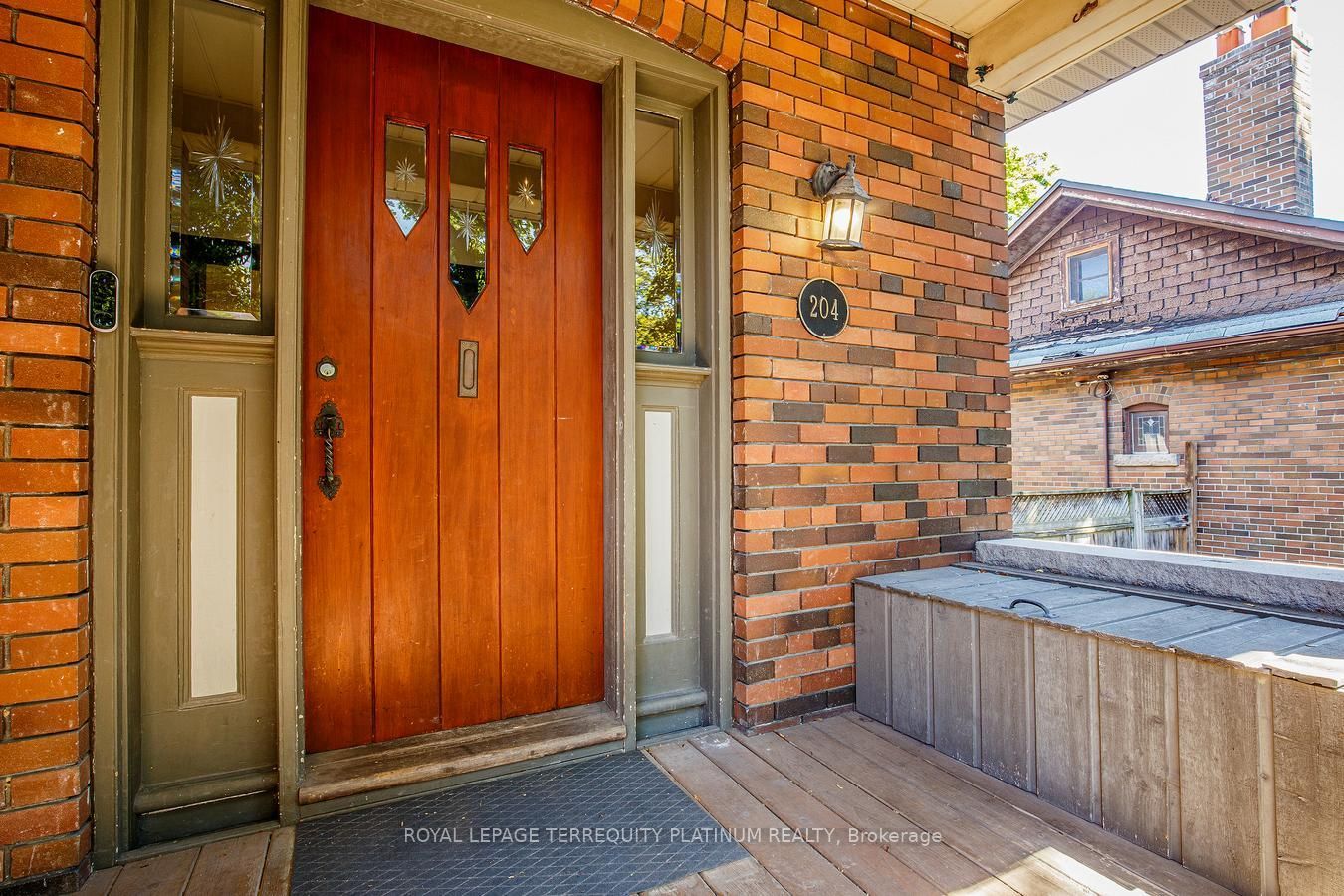 204 Ellerslie Avenue, North York 2