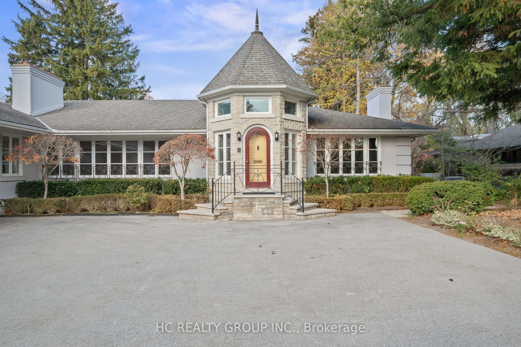 80 Bayview Ridge, North York 3